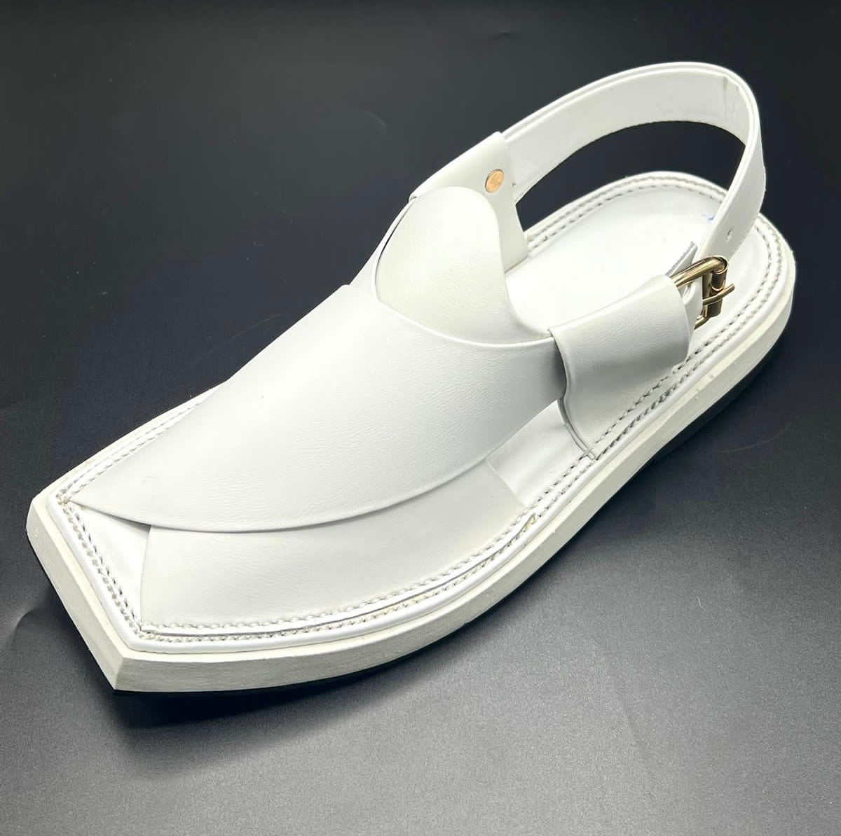 Kaptan White
