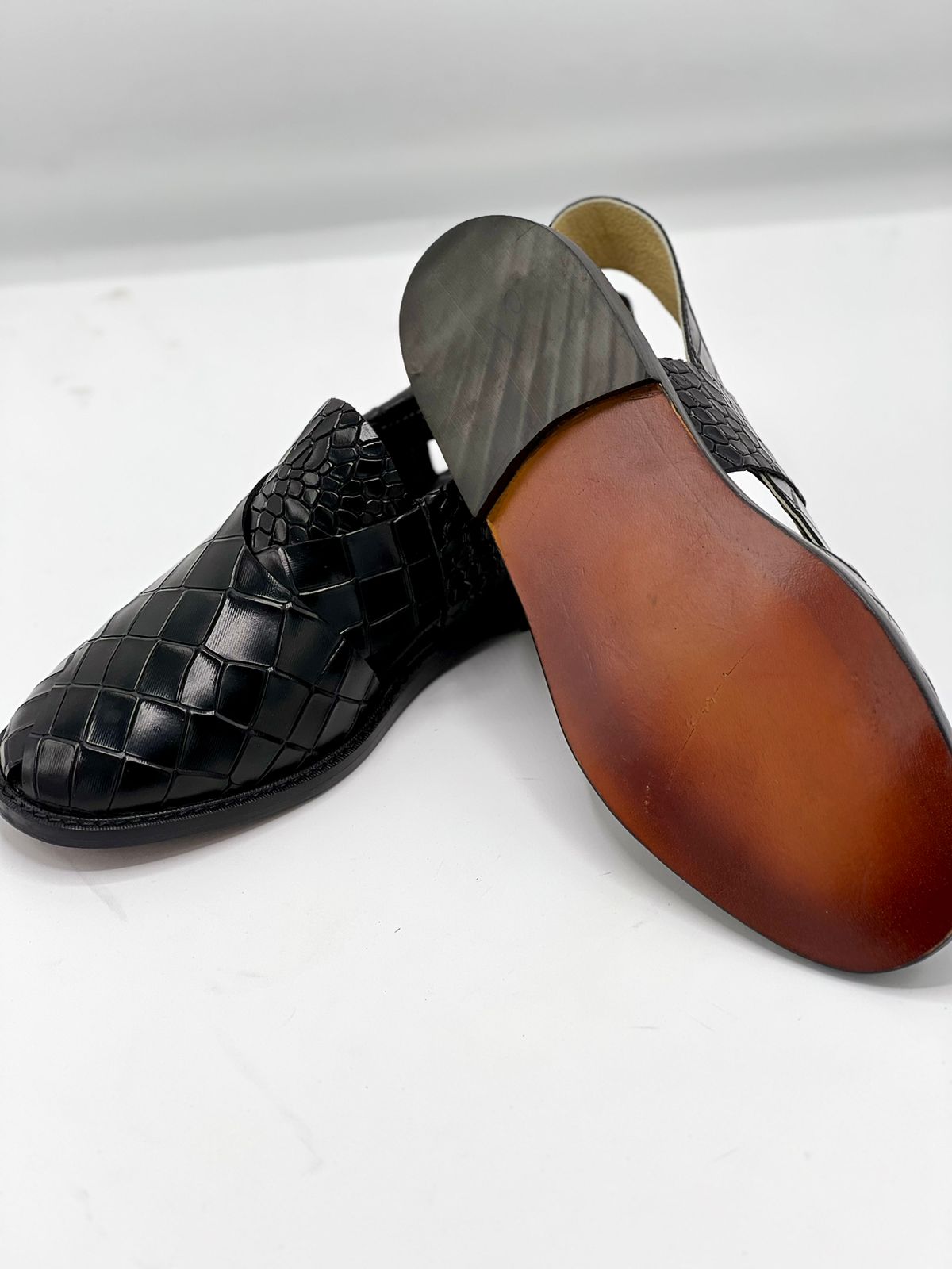 Leather Sole Peshawari Chappal- Croco Black